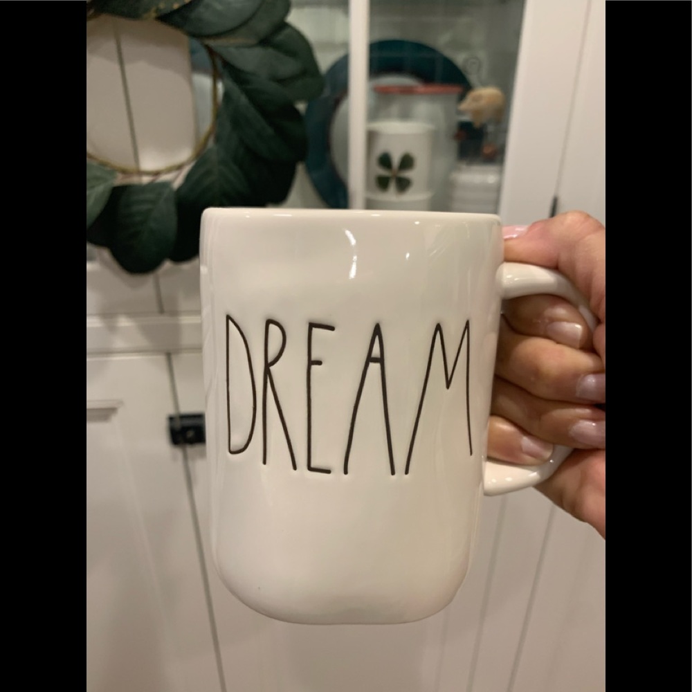 Rae Dunn DREAM Mug ☕️⛅️